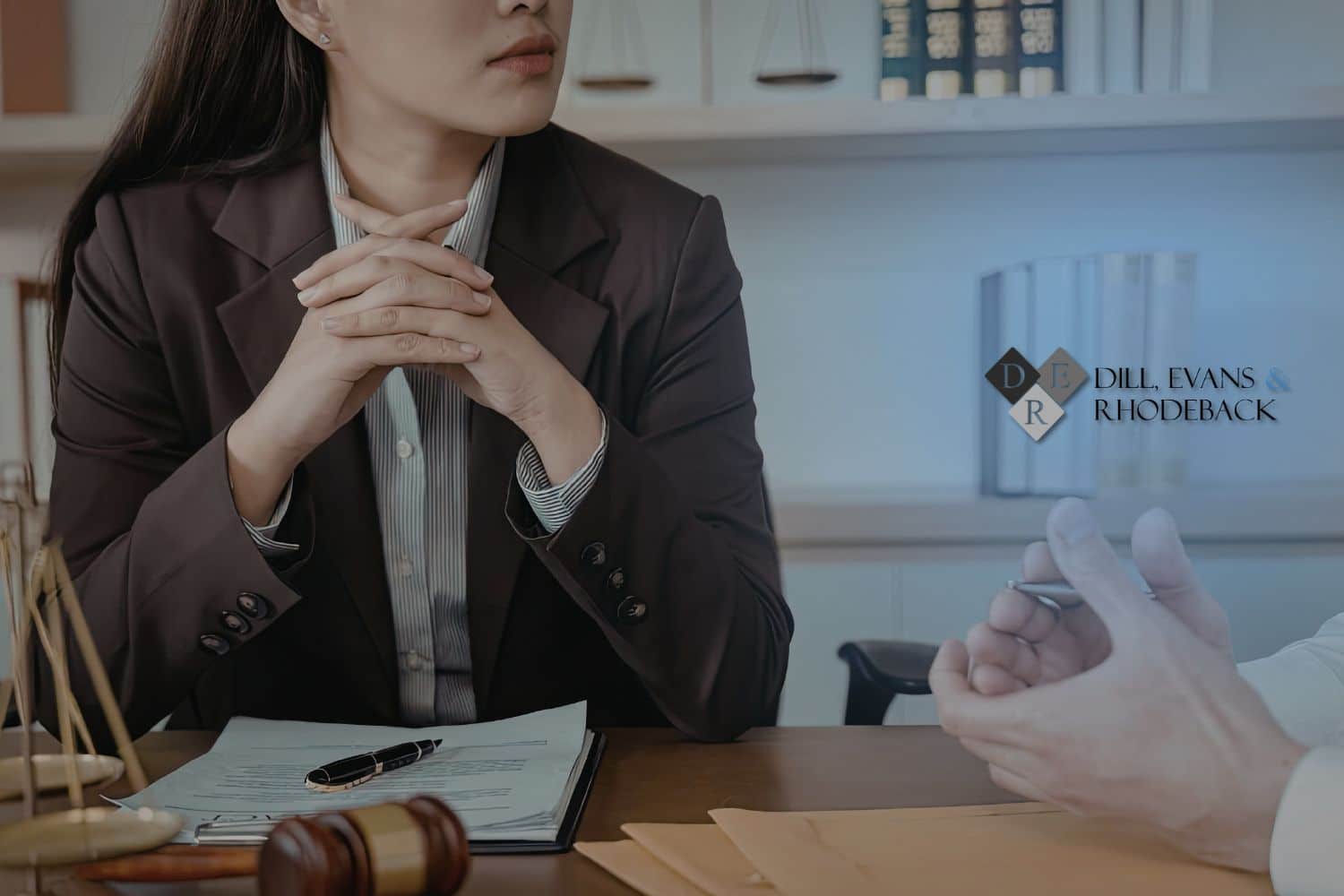what do business lawyers do